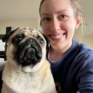 Meet your Posher, Laura